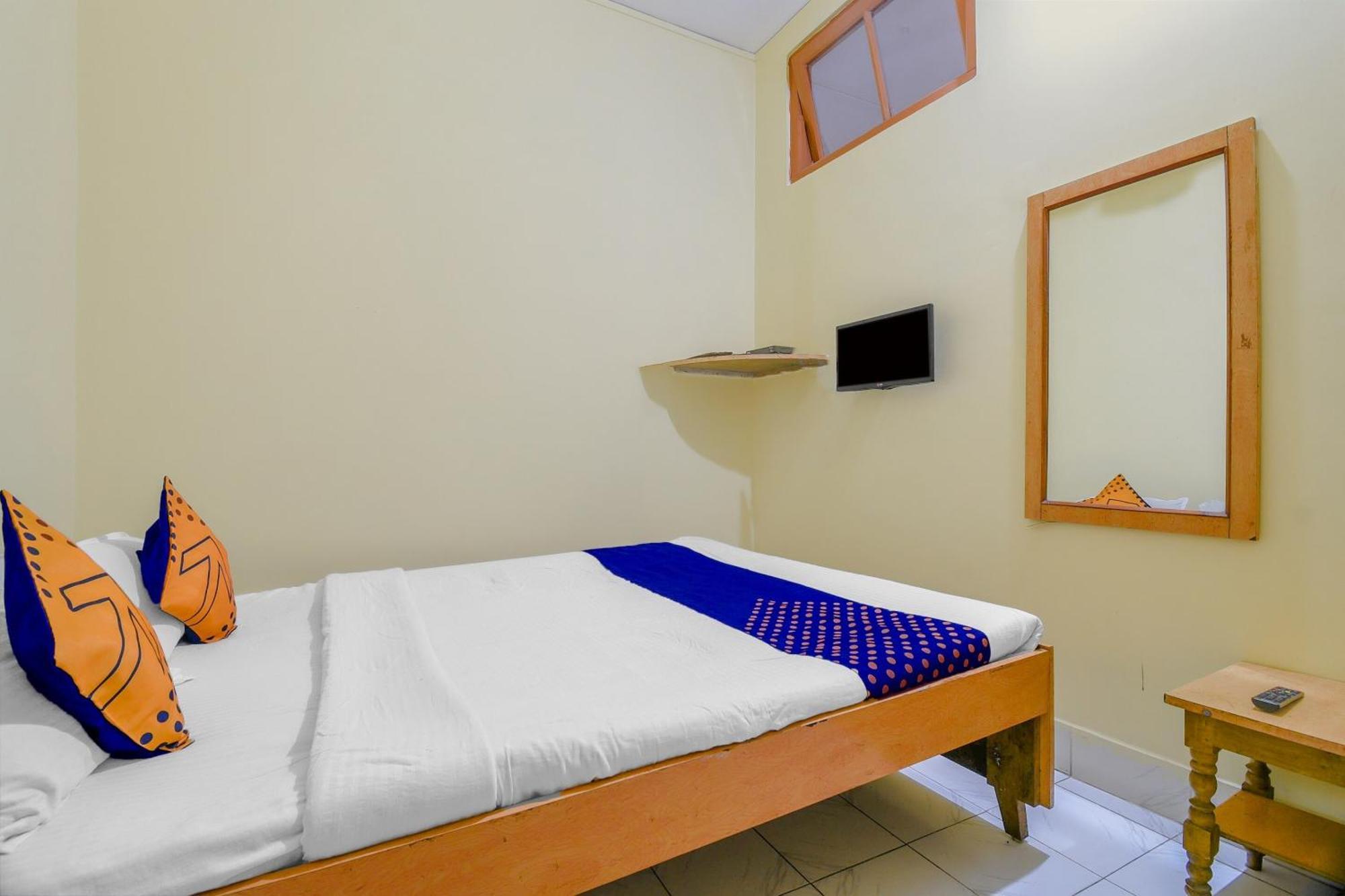 Oyo Flagship 71156 Hotel Jaybee'S Дибругар Екстериор снимка
